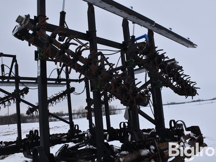 landoll-to-the-max-roller-harrow-image-20