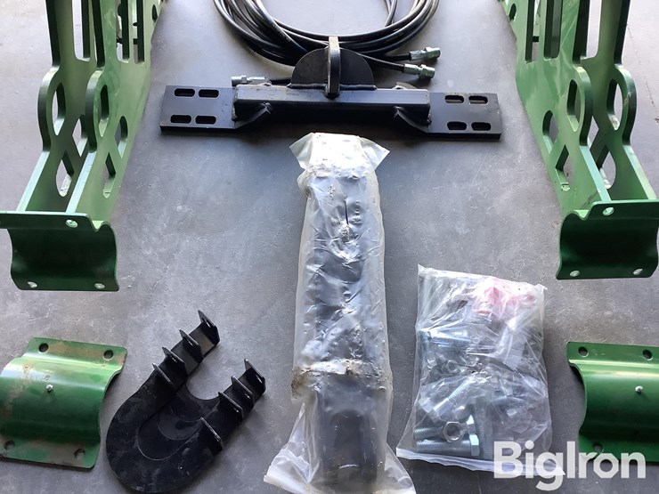 john-deere-8320-image-12