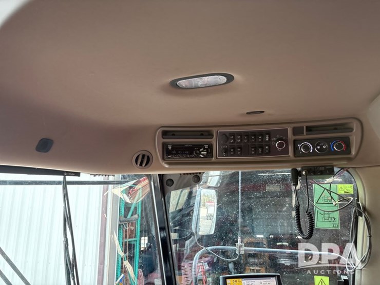 case-ih-8250-image-36