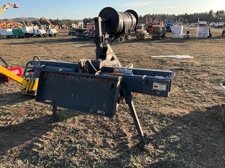 new-holland-burchland-xts-silt-fence-installer-skid-steer-attachment-sn:0208170cnh-image-2