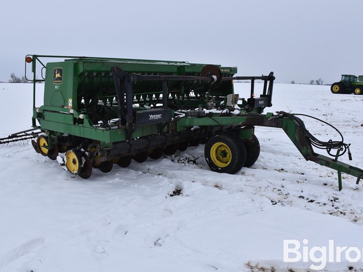 john-deere-750-image-3