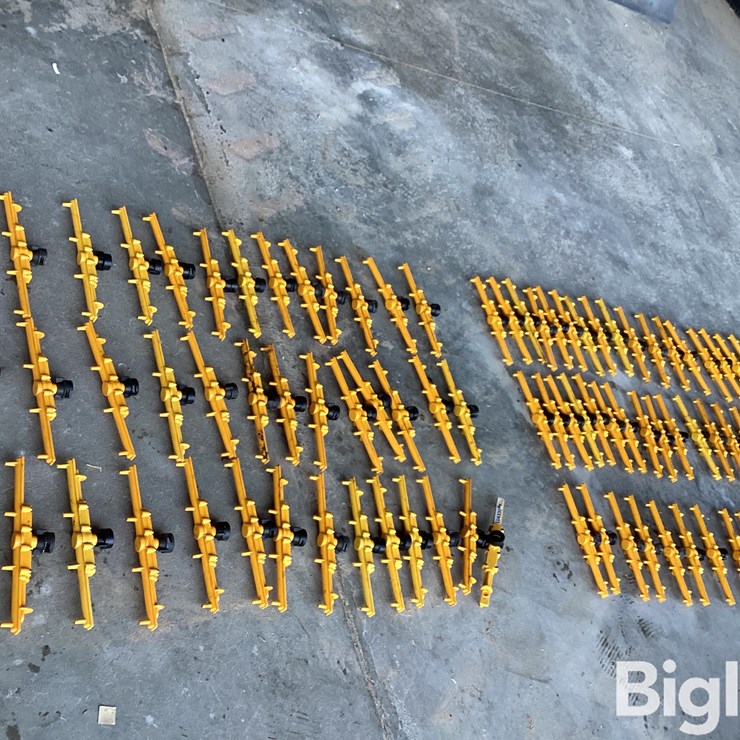 Chafer Liquid Fertilizer Streaming Bars