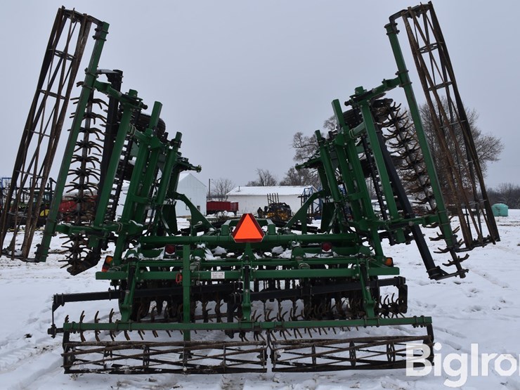 great-plains-2400tm-image-6