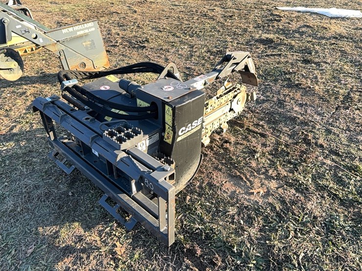 cnh-trencher-skid-steer-attachment-sn:385257-image-2
