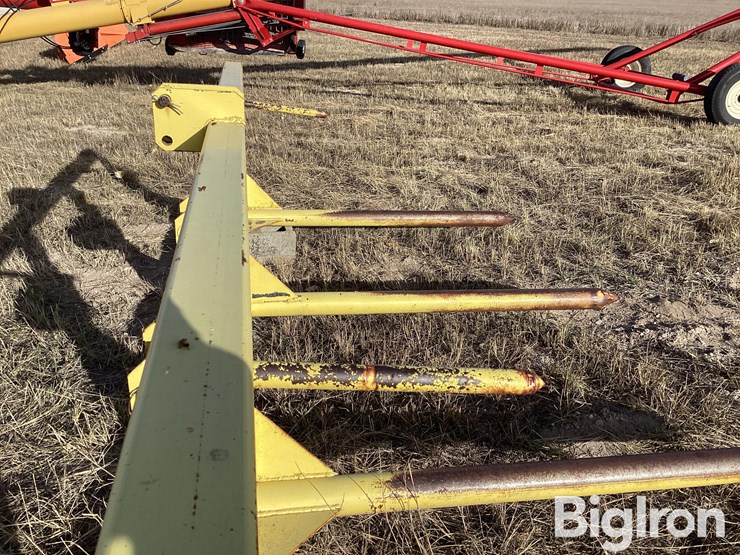 shop-built-round-bale-mover-image-12