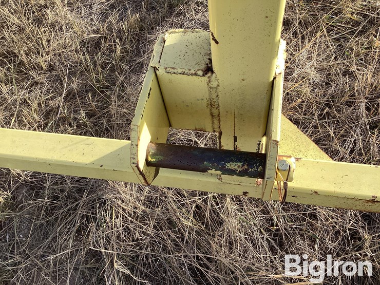 shop-built-round-bale-mover-image-11