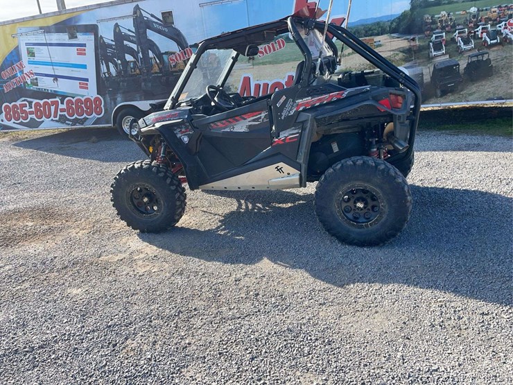 2015-polaris-rzr-900-image-4