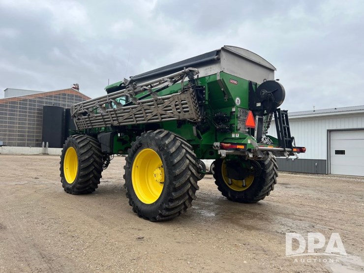 john-deere-600r-image-12