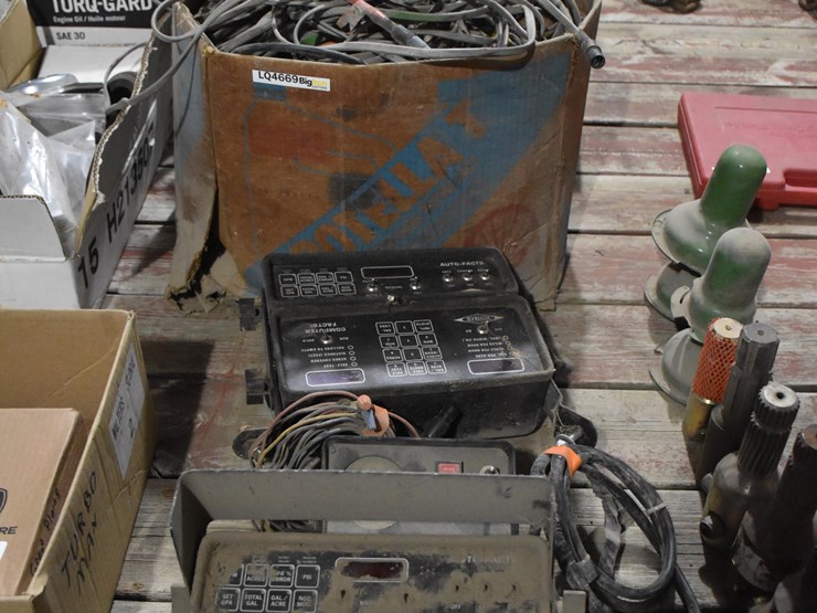 box-of-monitors-image-1