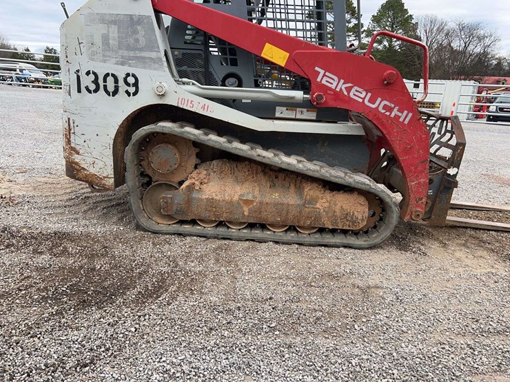 takeuchi-tl8-image-12