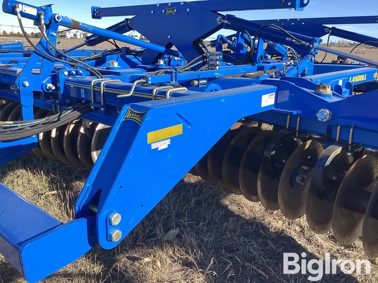 2023-landoll-7530-32-image-16