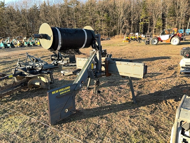 new-holland-burchland-xts-silt-fence-installer-skid-steer-attachment-sn:0208170cnh-image-1
