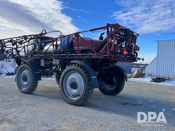 case-ih-patriot-3330-image-6