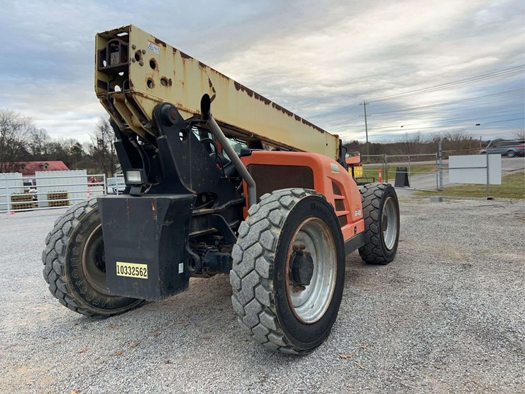 2015-jlg-g6-42a-image-19