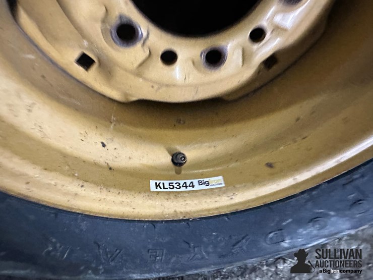 goodyear-11l-15-wheels-image-6