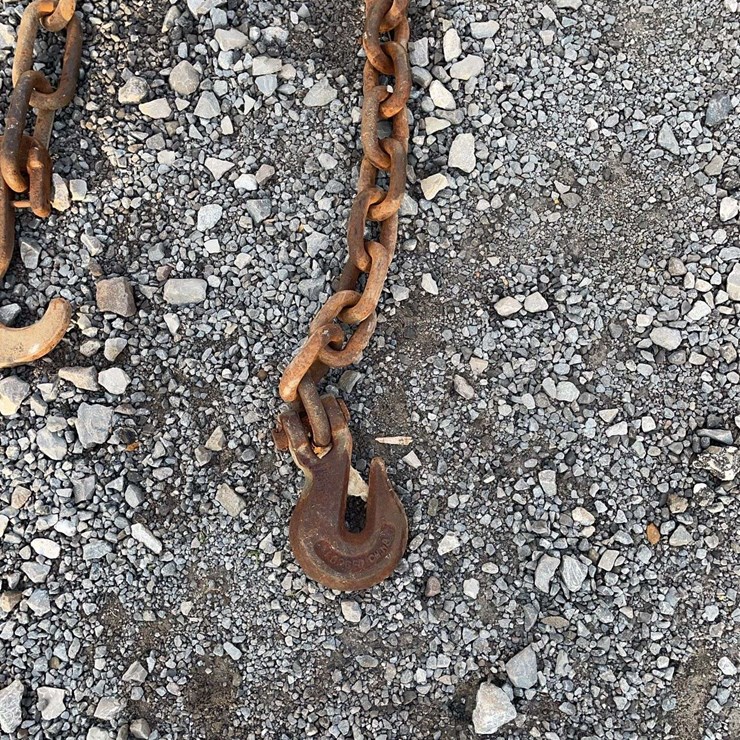 QTY (1) 21' CHAIN