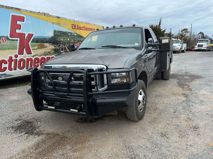 2003-ford-f350-image-7