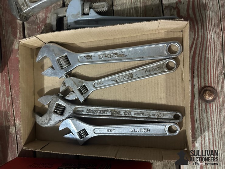 adjustable-wrenches-image-2