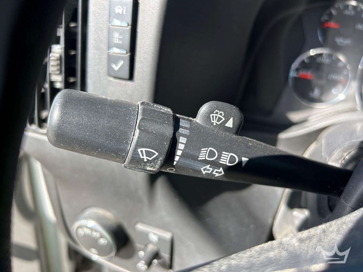 2008-gmc-2500-image-14