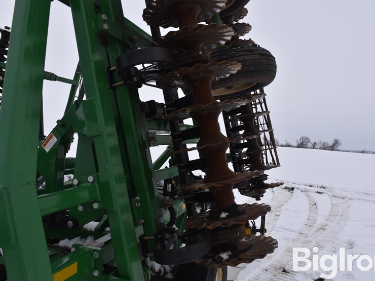 great-plains-2400tm-image-15