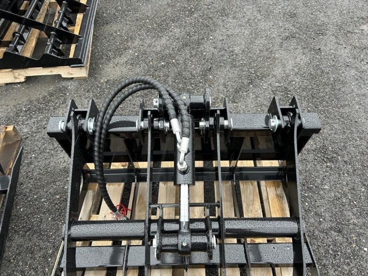 2025-ir-grapple-bucket-image-3