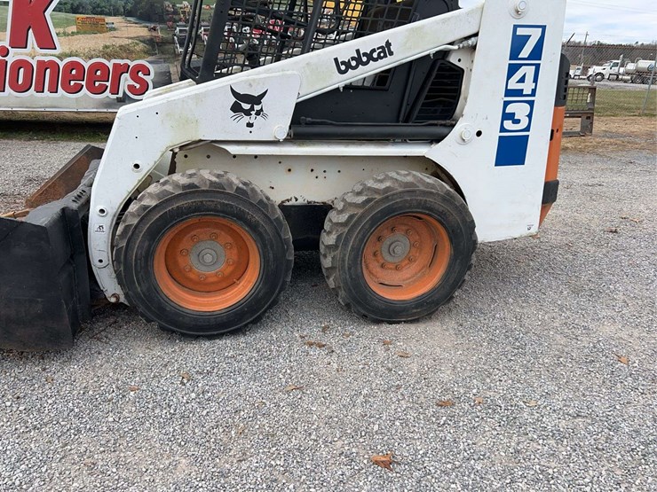 bobcat-743-image-24