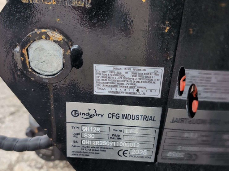 cfg-industrial-mini-excavator---qh12r---green-image-9