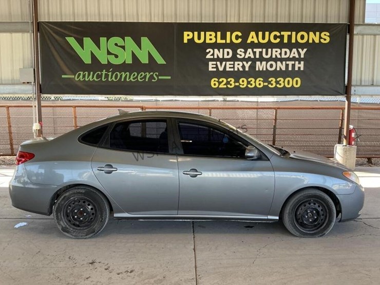 2010-hyundai-elantra-sdn-image-1