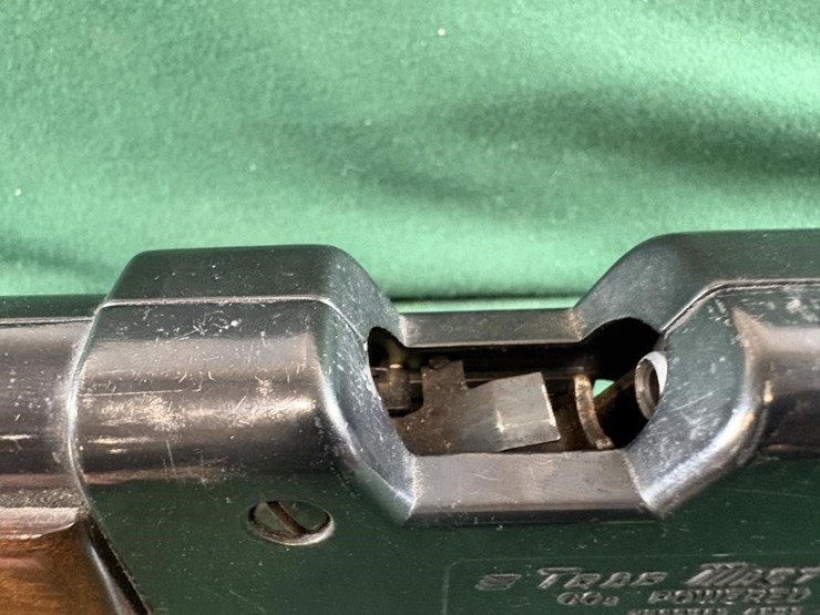 crosman-trap-master-1100-co2-powered-shotgun-image-14