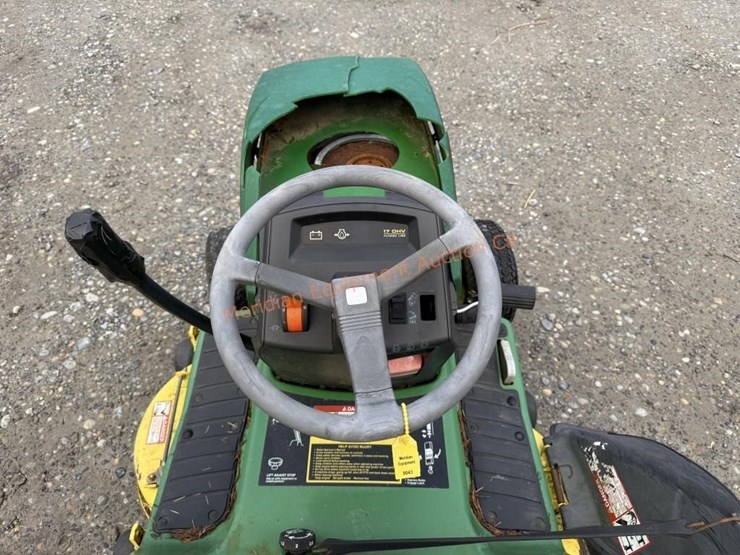 john-deere-lx176-image-9
