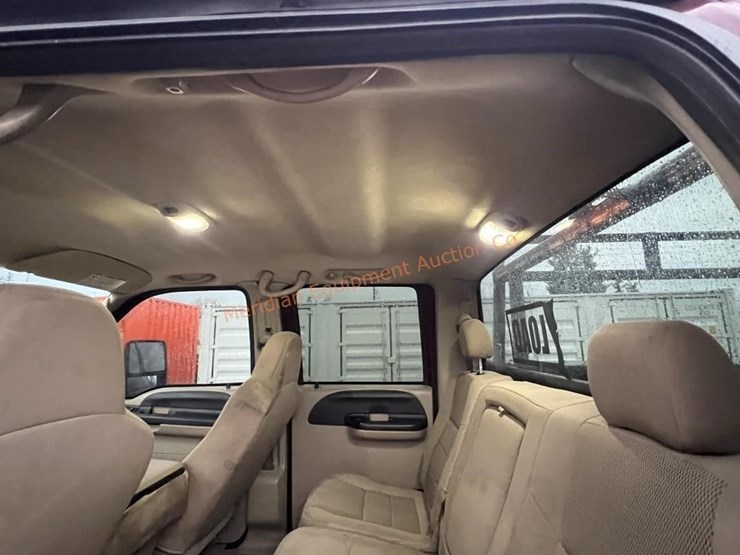 ford-f250-xlt-image-23