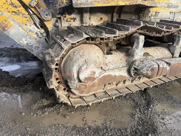 caterpillar-d7f-image-33