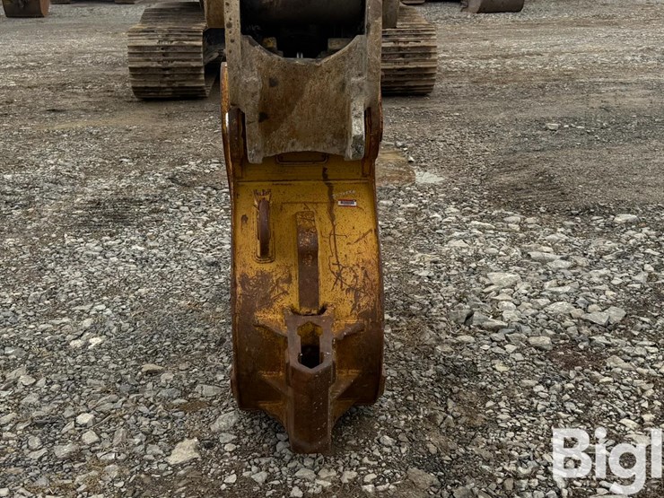 caterpillar-324el-image-14