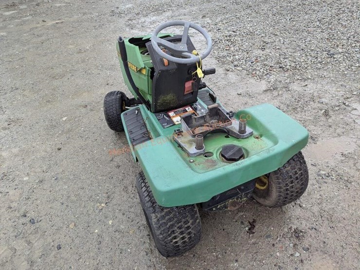 john-deere-lx176-image-8