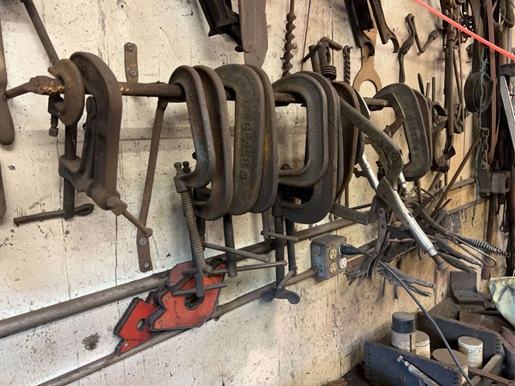 wall-of-tools-image-13