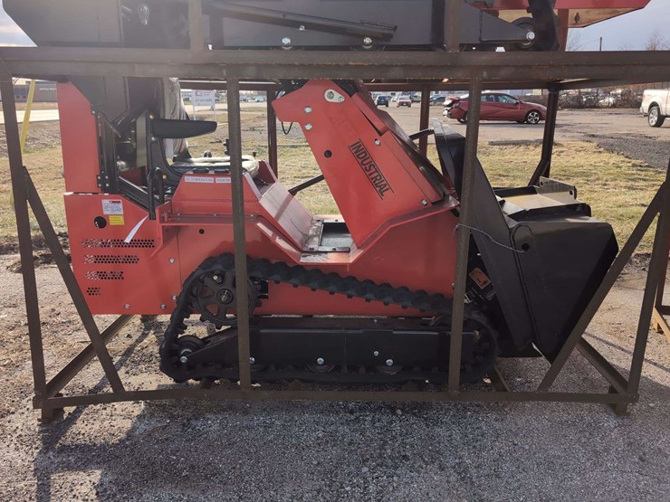 agt-gas-powered-mini-track-skid-steer-loader-sda-140t---red-image-1