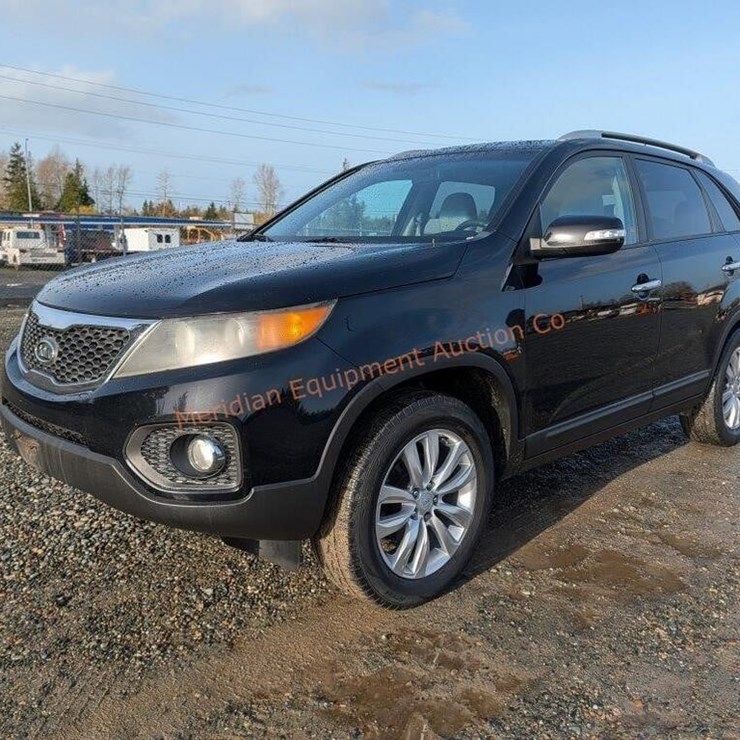 KIA SORENTO LX
