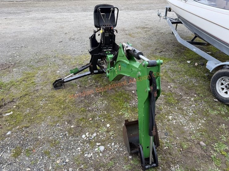 john-deere-447-image-3