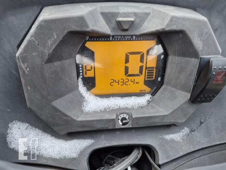 can-am-outlander-800-r-image-10