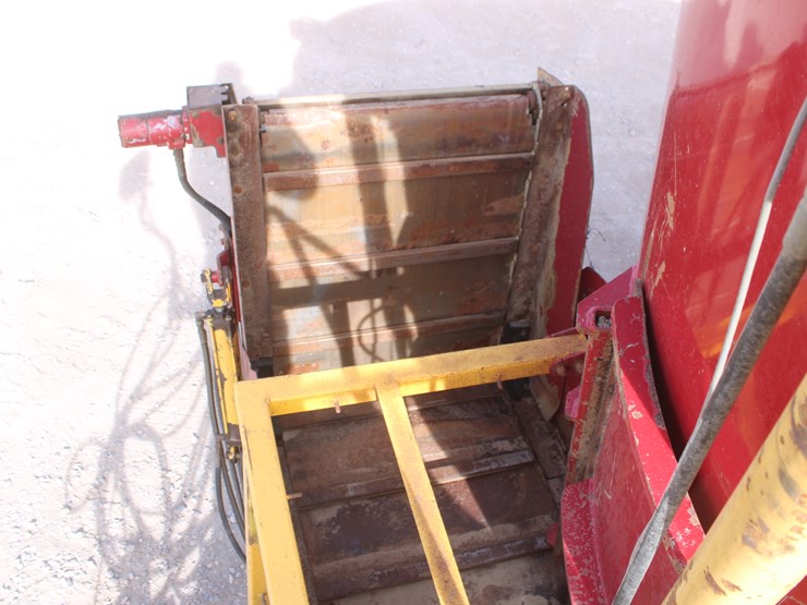 supreme-intl-700t-image-24