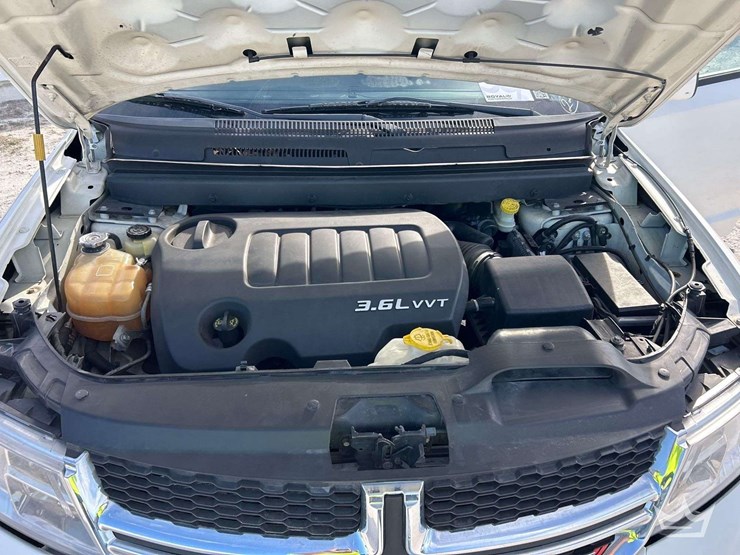 2014-dodge-journey-image-7