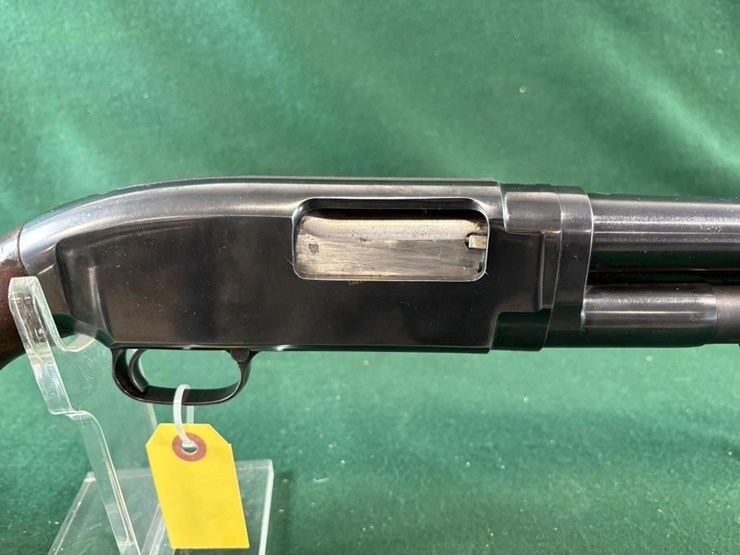 winchester-mdl.12-12ga-shotgun-image-2