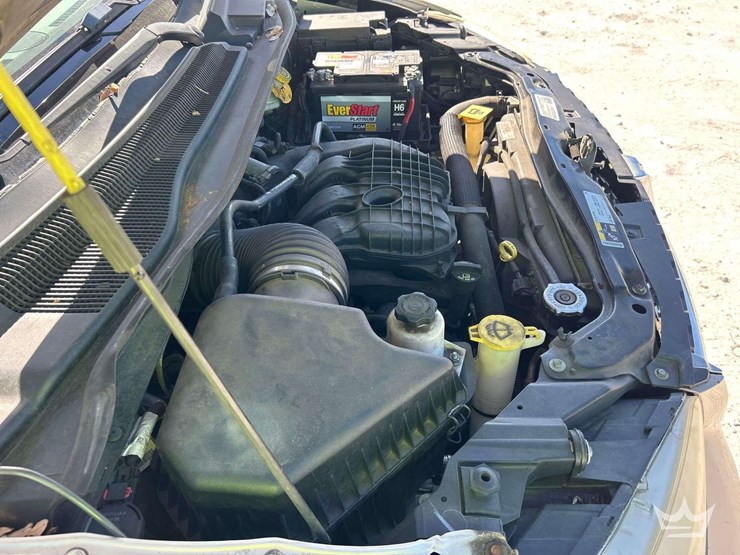 2014-dodge-grand-caravan-image-9