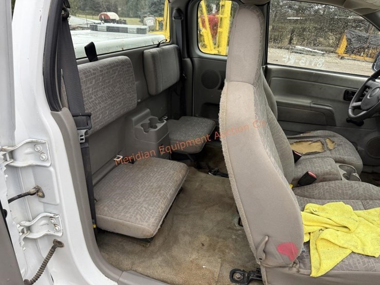 2004-chevrolet-colorado-image-20