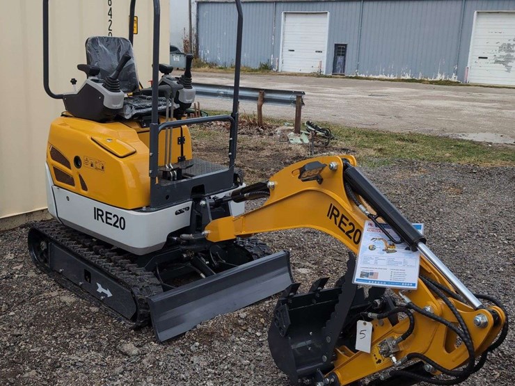 ir-mini-excavator---ire20---kubota-engine-image-1