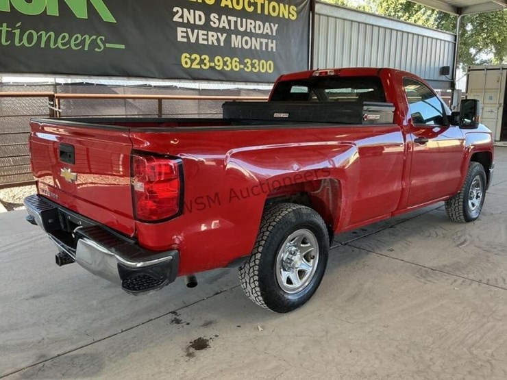 2015-chevrolet-silverado-1500-image-8