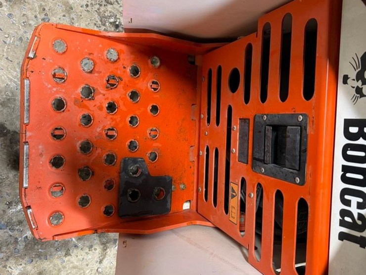 bobcat-mt85-image-16