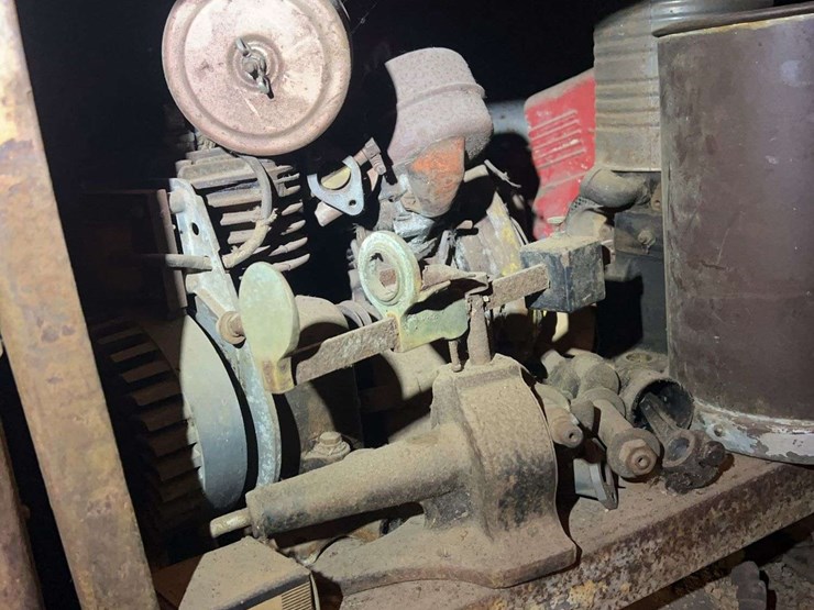 contents-of-shelving-image-8