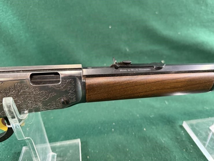 ithaca-mdl.72-deluxe-22lr-rifle-image-14