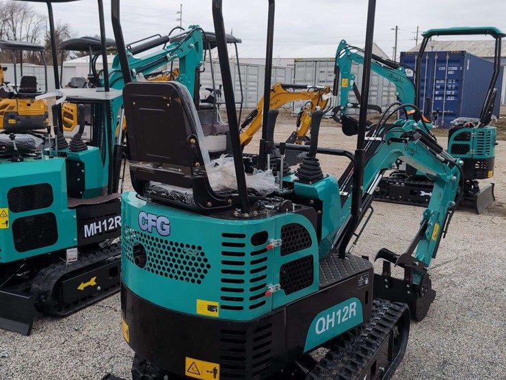 cfg-industrial-mini-excavator---qh12r---green-image-6